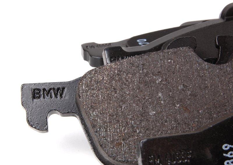 R52/R50/R53 Рем.к-т торм.накладок. безасбестовых задние