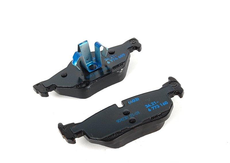 E87/E90/E84 колодки задние