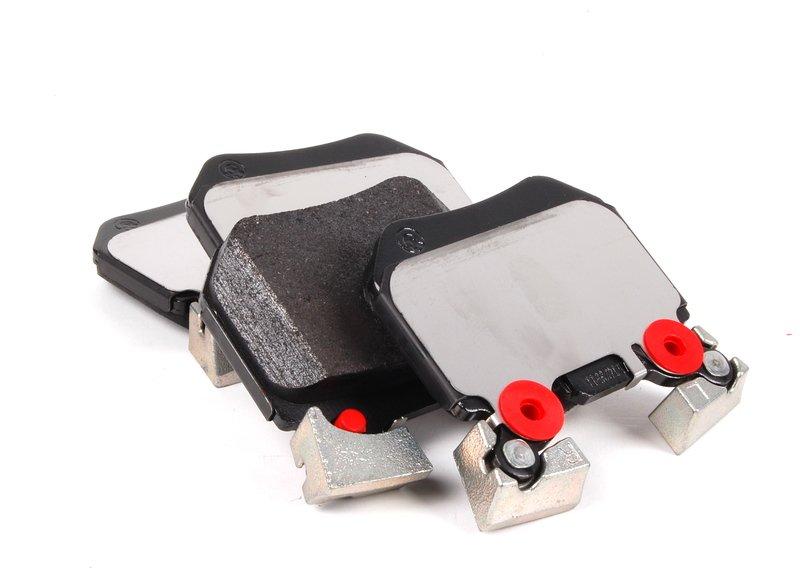 E90 Колодки зад