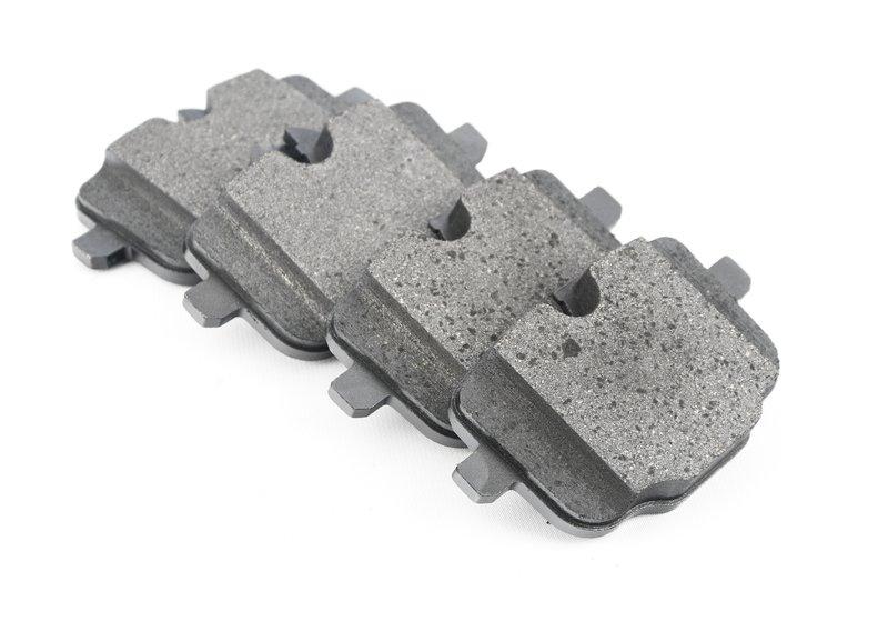 G30 задние колодки спорт