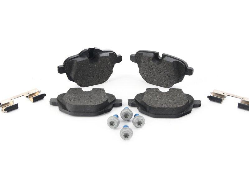 G30 Тормозные колодки задние