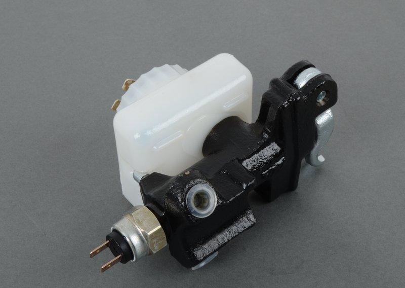 Главный тормозной цилиндр