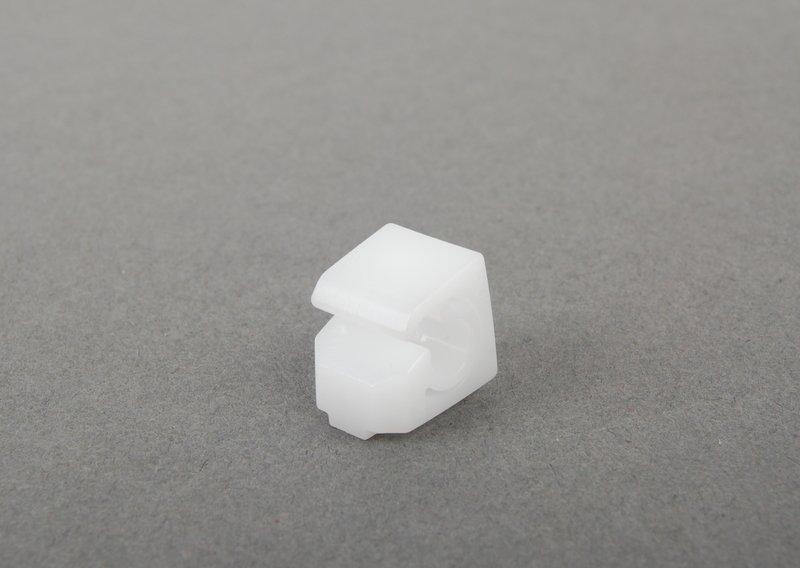 Держатель трубопровода тормоз.привода