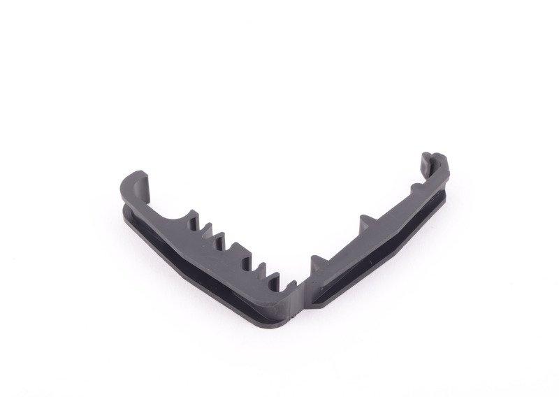 Держатель трубопровода тормоз.привода