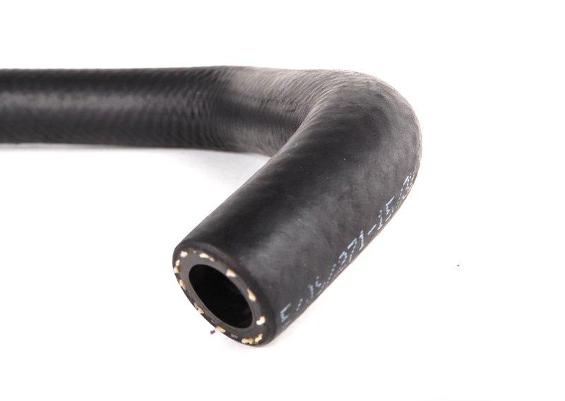 Колено шланга