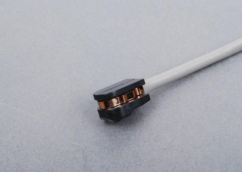 E90N Датчик износа тормозных накладок