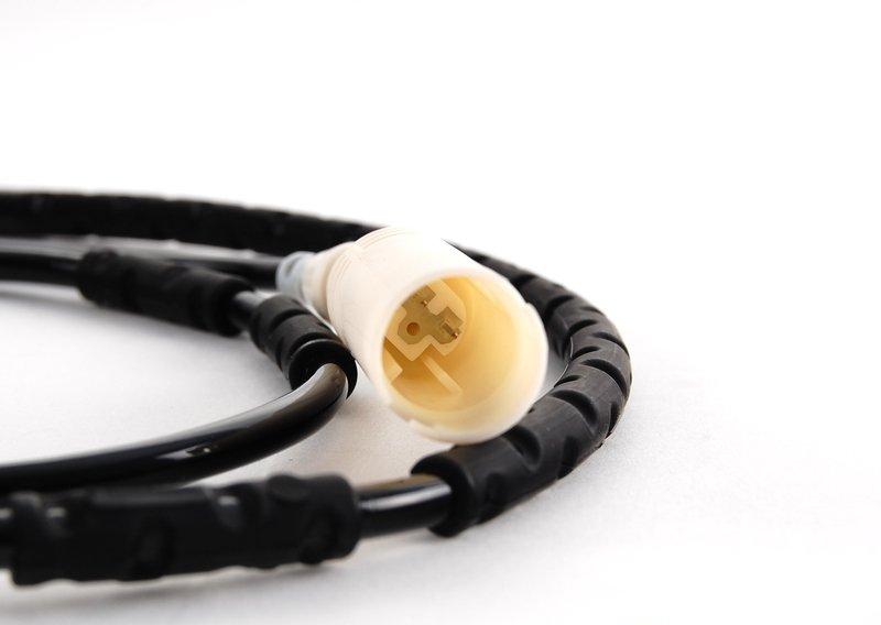 E90/E88 Датчик износа тормозных накладок