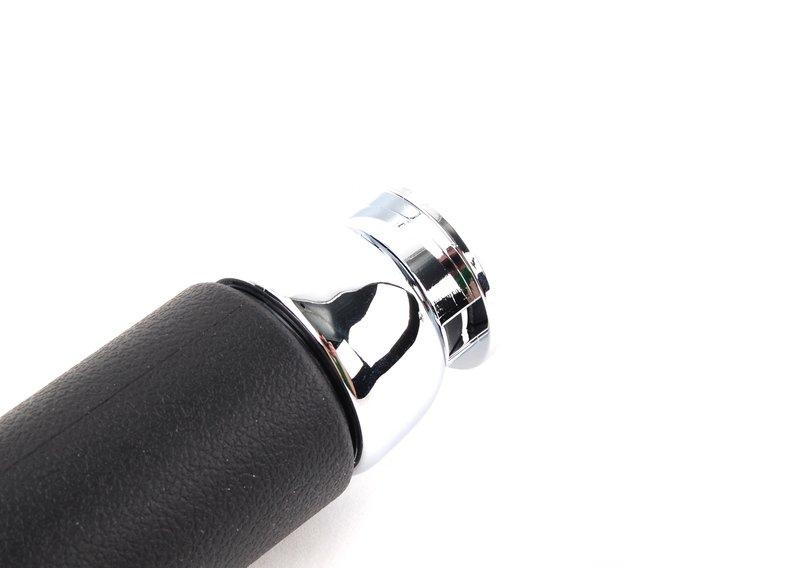 Рукоятка рычага стояночного тормоза