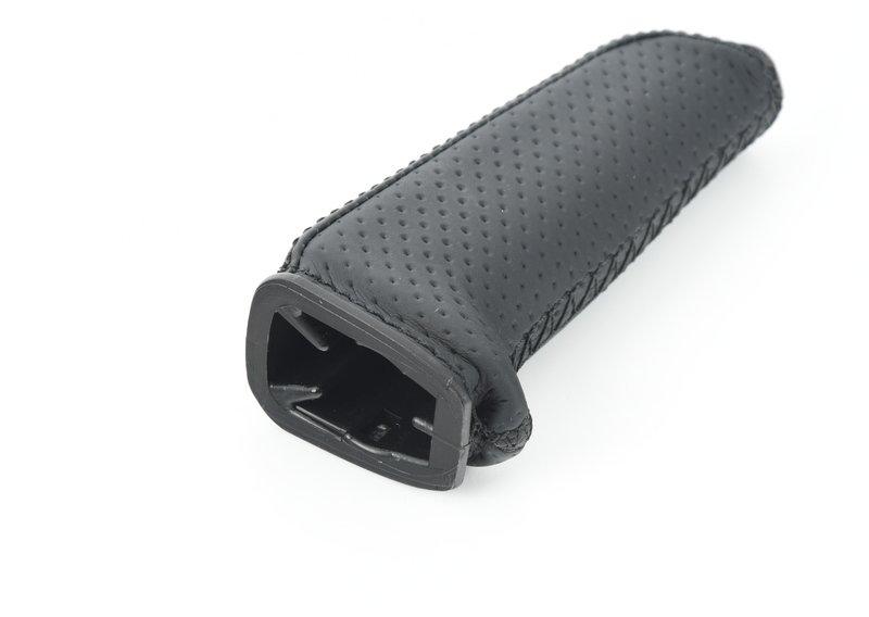 Рукоятка рычага стояночного тормоза