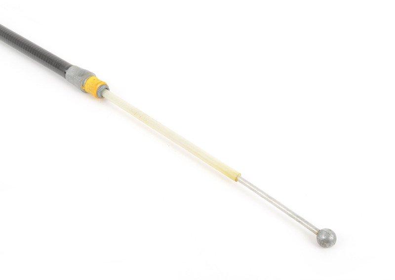 Трос стояночного тормоза