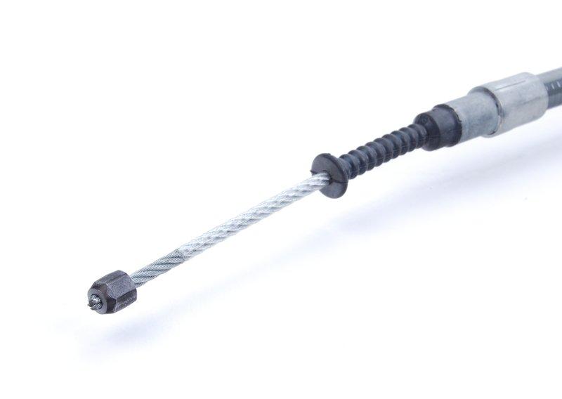 E65/E66 трос стояночного тормоза правый