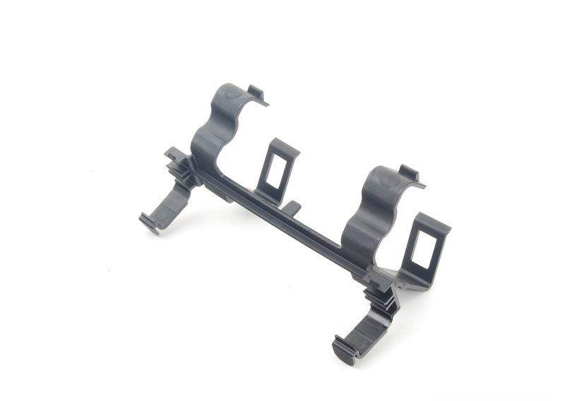 Кронштейн трубопровода ABS/BVA Зд