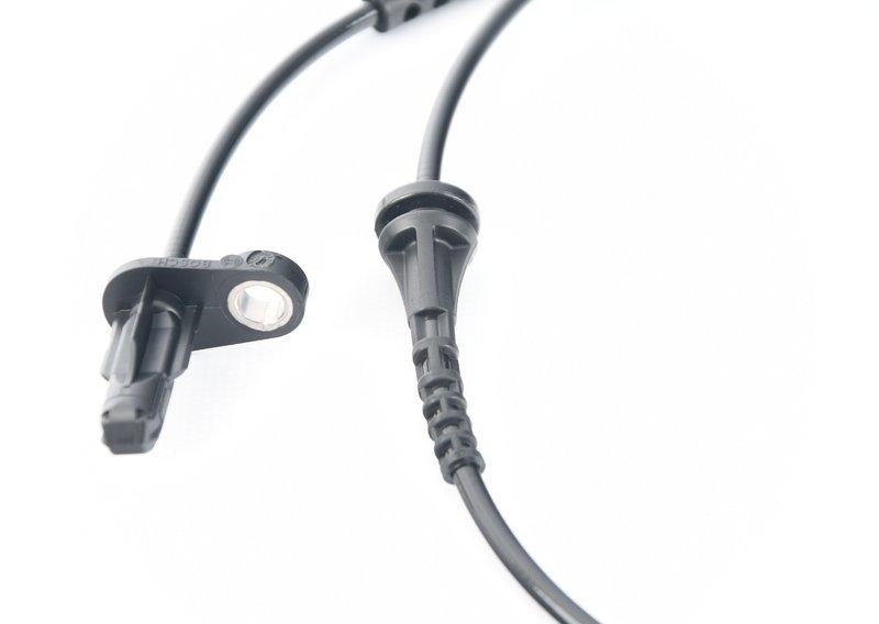 G01 датчик ABS передний