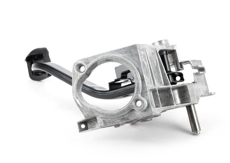 Педальный механизм с педалью тормоза