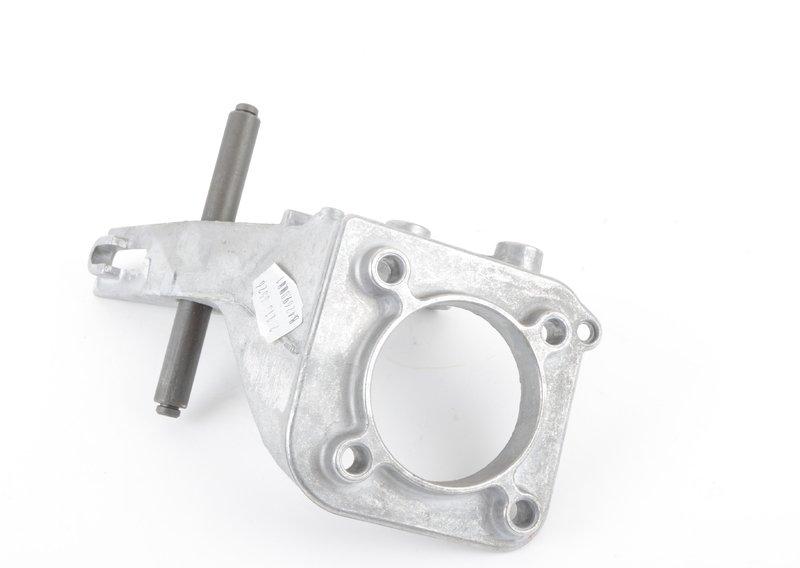 Опорный кронштейн педального механизма