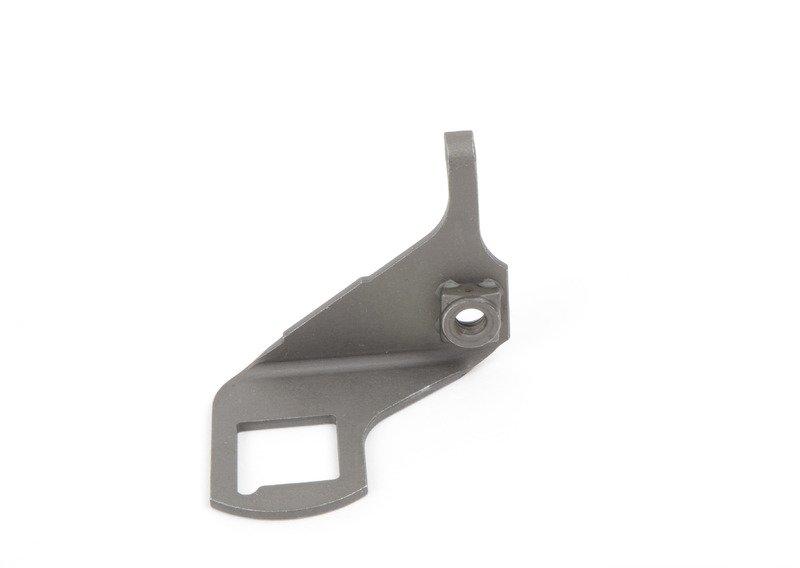 Кронштейн выключателя сцепления