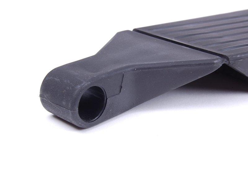 Педаль акселератора