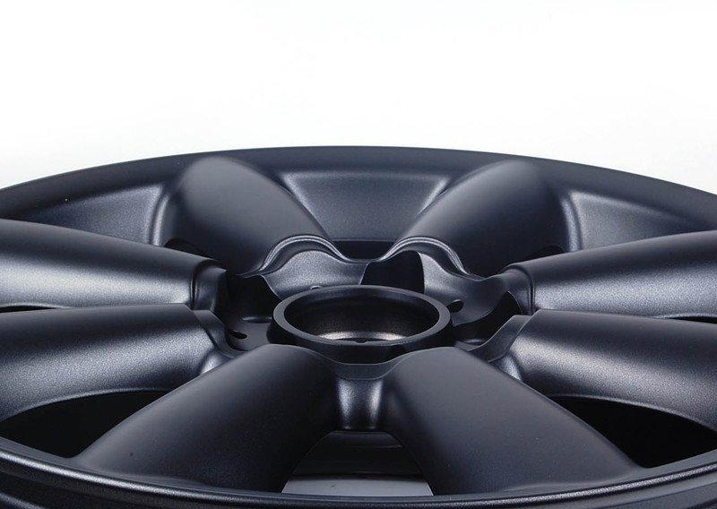 Колесный диск 7 1/2Jx18 ET:52 R126