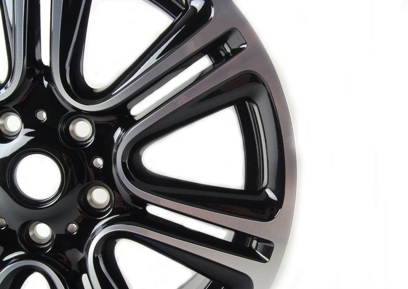 Л/с дисковое колесо блест. черное