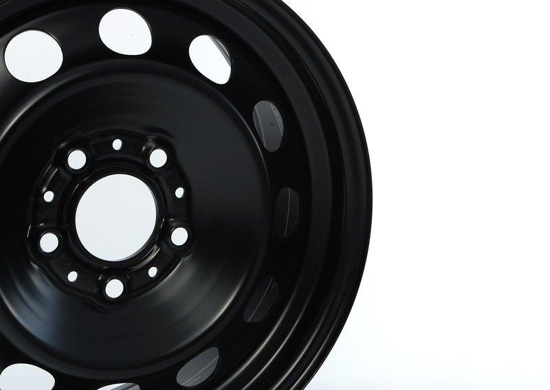 Колесный диск стальной Schwarz