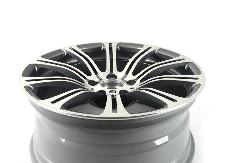 Колесный диск легкосплавный, кованый