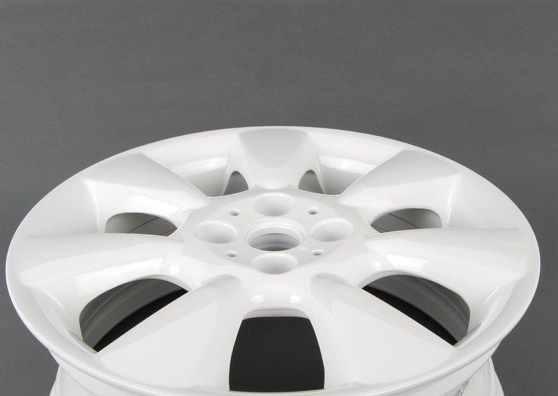 Колесный диск легкосплавный weiss