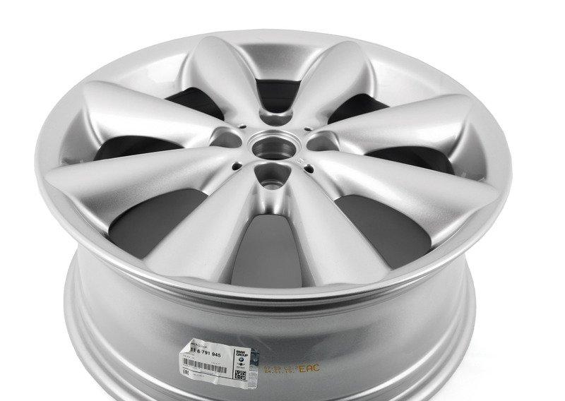 Колесный диск легкосплавный Silber