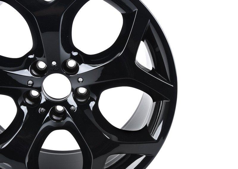 Колесный диск легкосплавный Schwarz