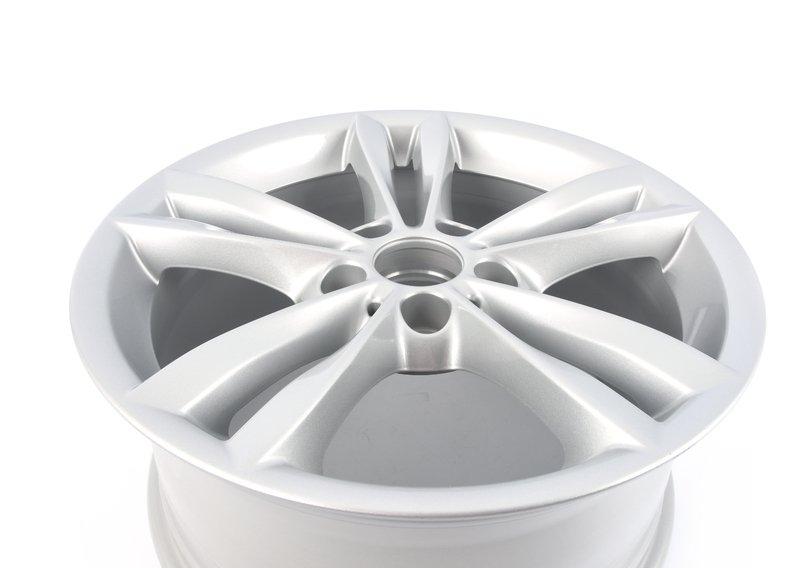 Колесный диск 8 1/2Jx18   ET:47 658