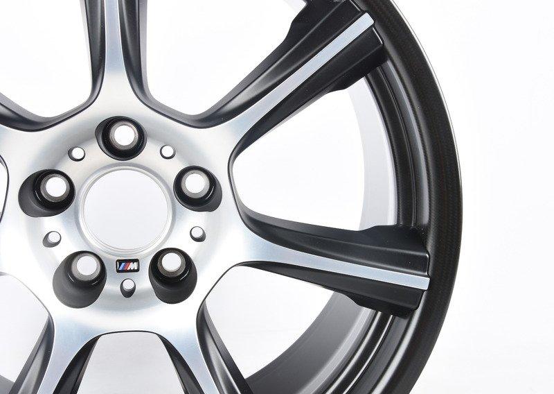 Дисковое колесо легкий металл карбон