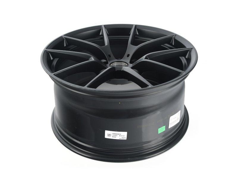 Колесный диск легкосплавный черн. матов.