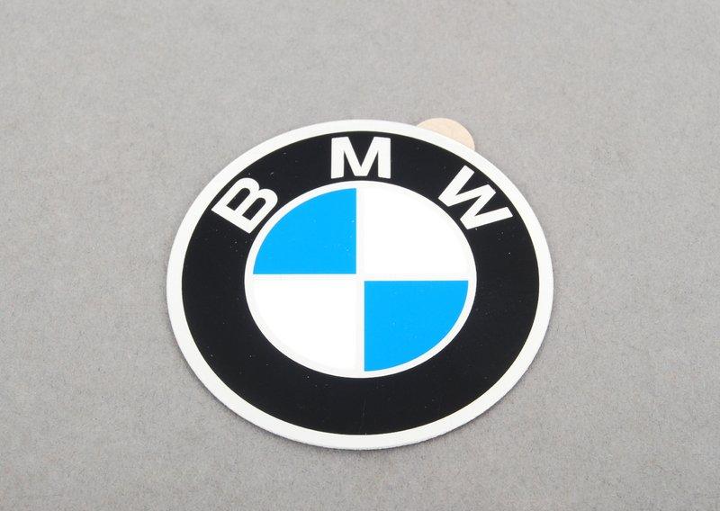 Эмблема с клеящейся пленкой