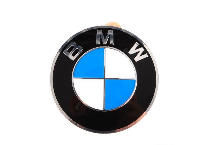 Эмблема фирмы BMW. тисн.с клеящ.пленкой
