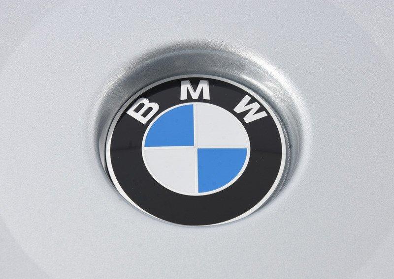 Сплошной колпак колеса