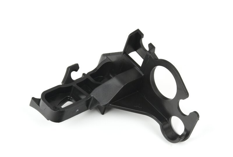 G30/G11/G14 Кронштейн кабеля амортизатора правый