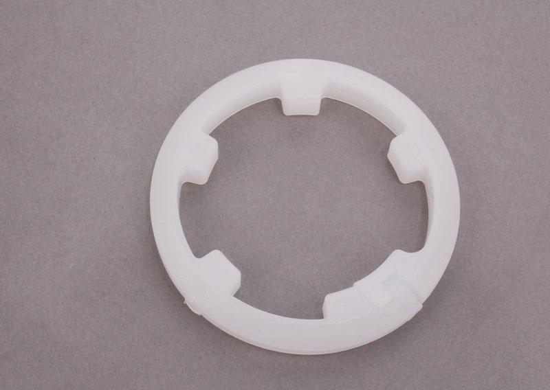 Стопорное кольцо