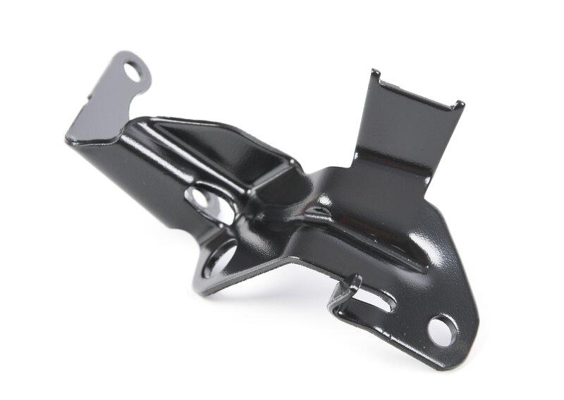 F48 кронштейн датчика дорожного просвета задний