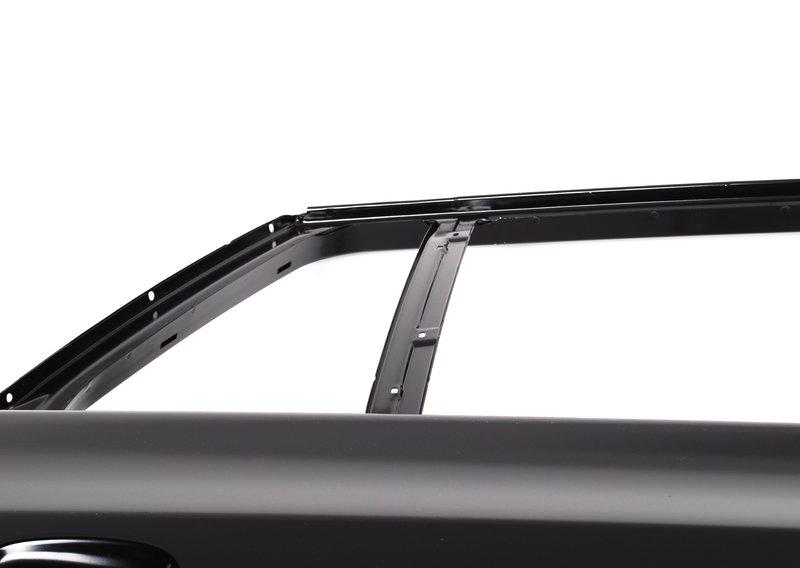 Правая задняя дверь