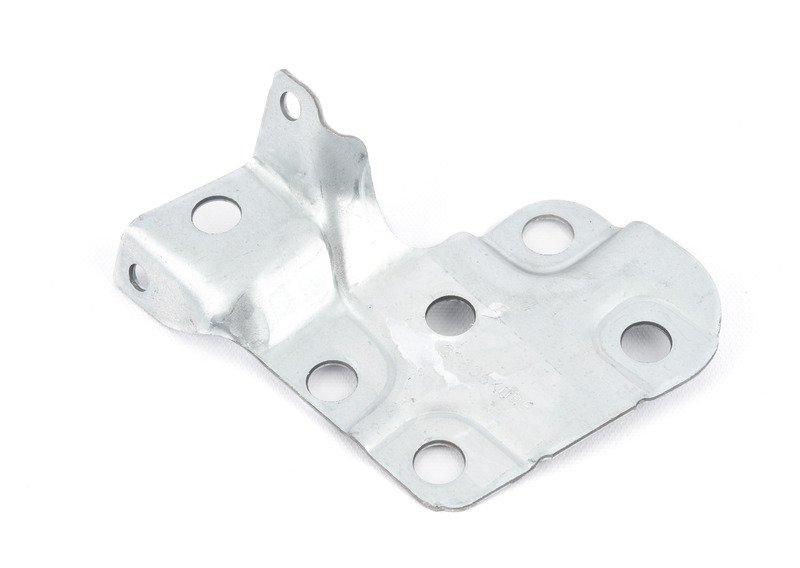 Кронштейн бампера П Пд