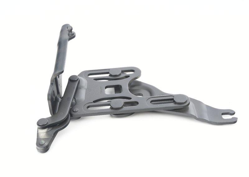 Петля капота Л