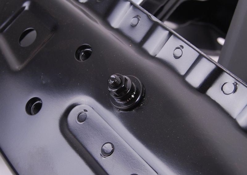 Брызговик Л Пд