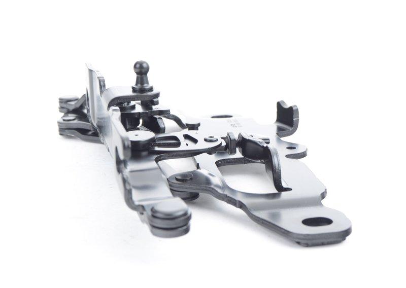 Петля капота П