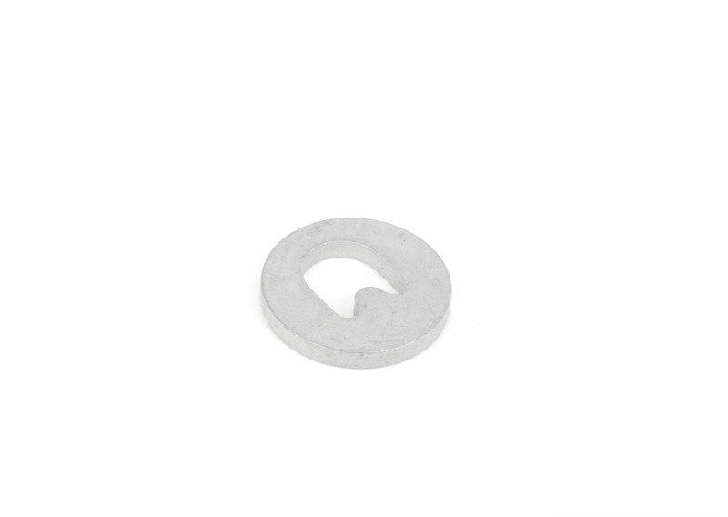 F30 правая задняя дверь