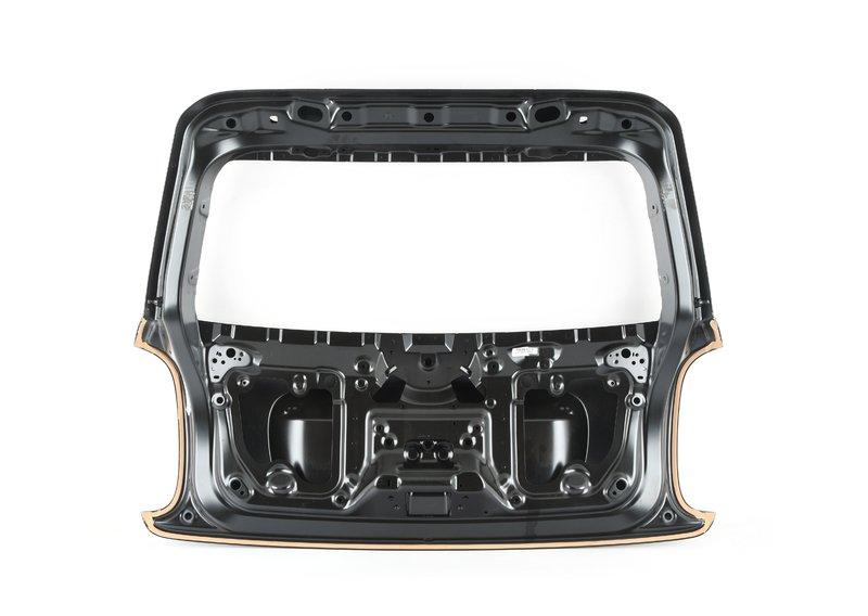 F56 багажная дверь