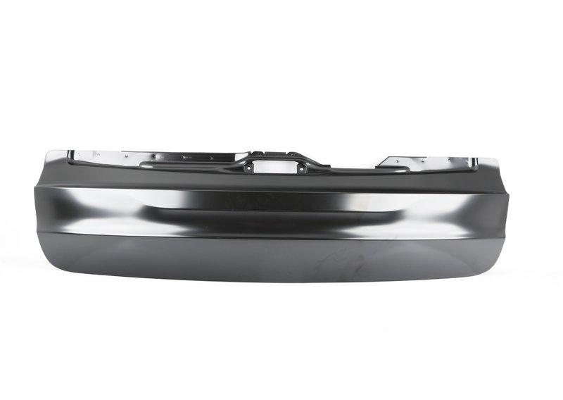 F15 нижняя часть багажной двери