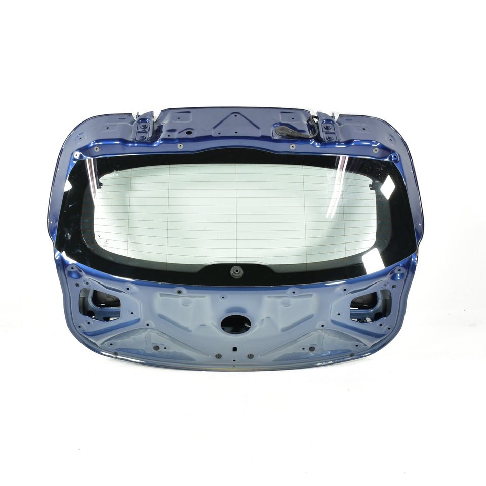 F39 дверь багажника