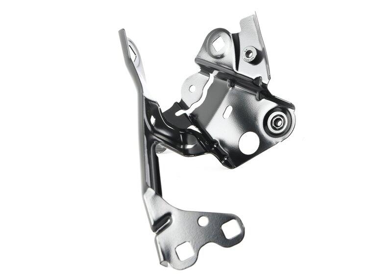 Боковая панель кронштейн. передний левый G30 / G31 / G38 / F90 M5