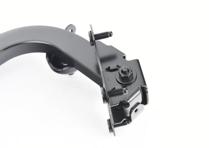 Петля багажной двери П