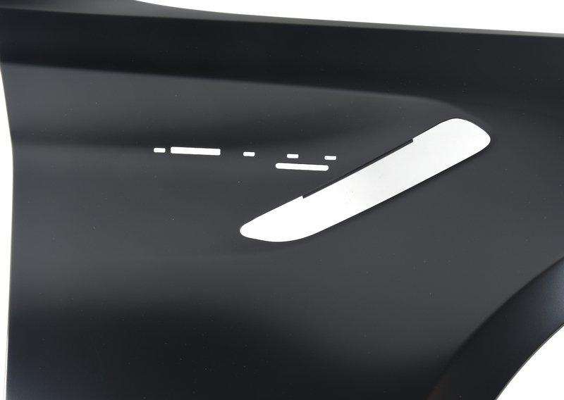 F90 крыло правое переднее