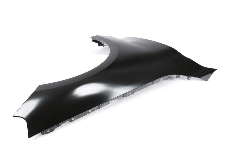 G87 крыло правое переднее